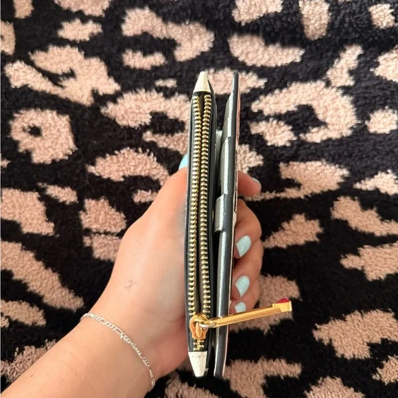 Kate Spade Matchbox wallet - Picture 4 of 5